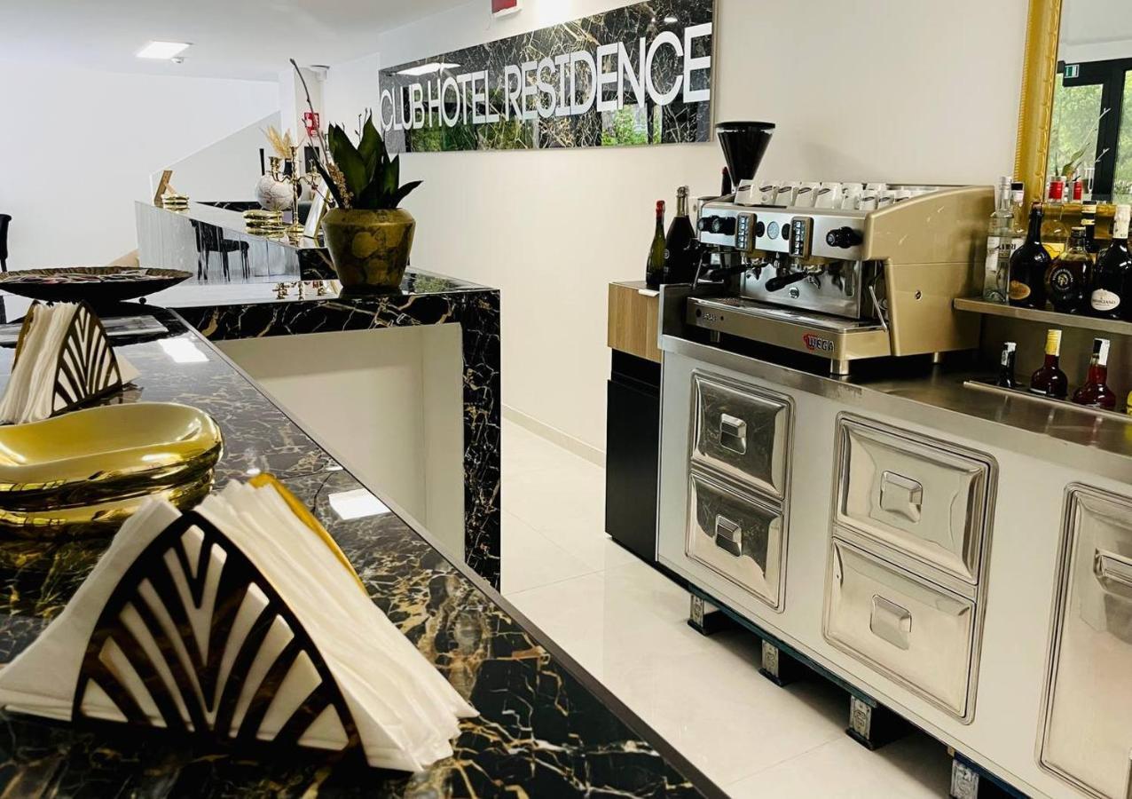 Clubhotel Residence Cesena Bagian luar foto